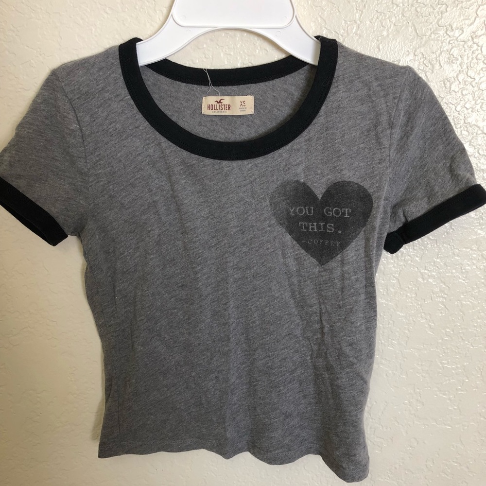 Hollister top